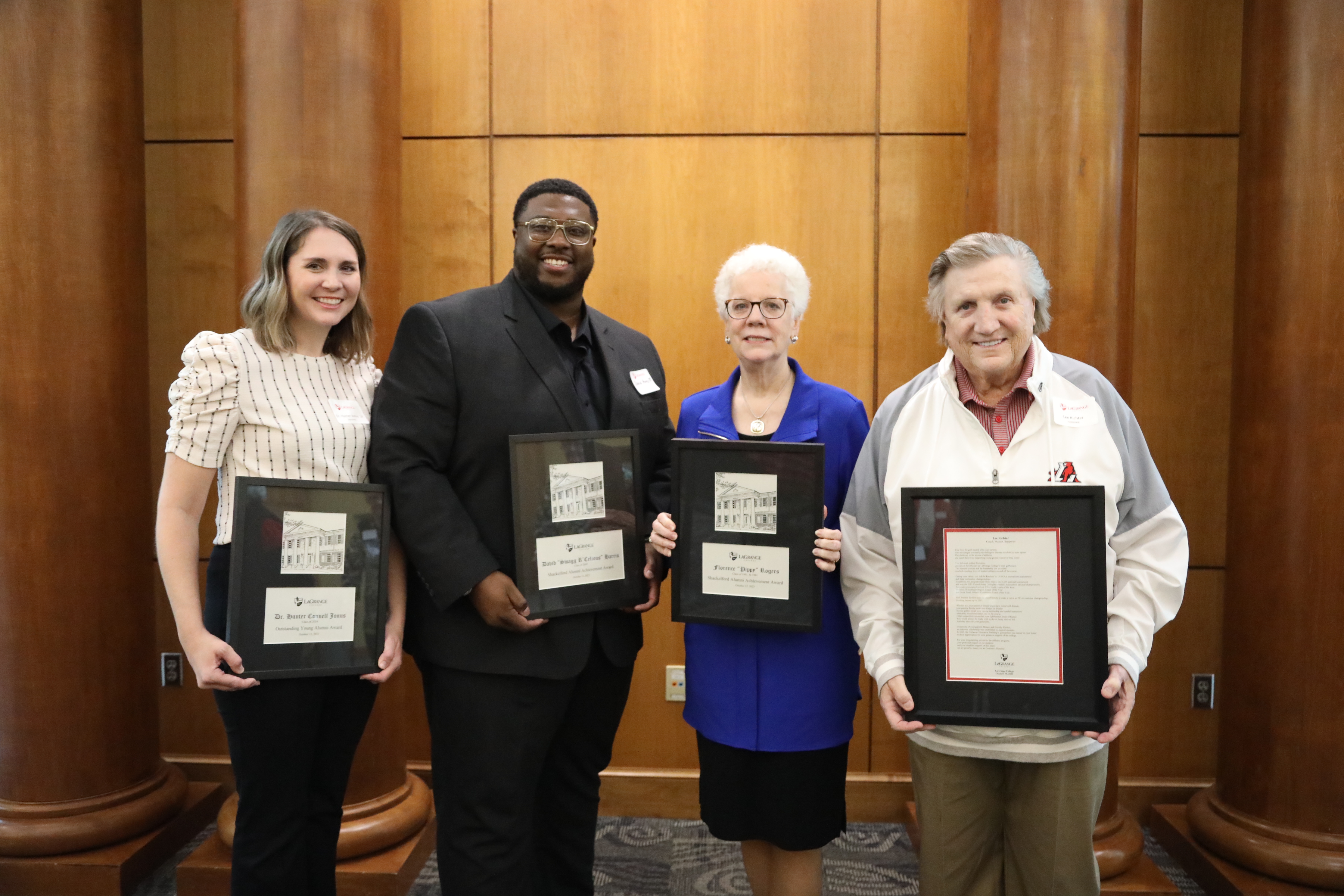 Alumni receive achievement awards